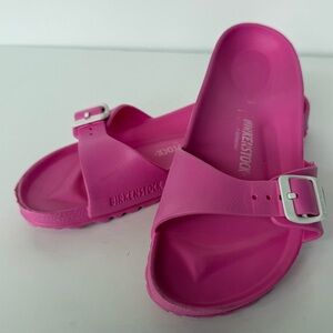 Birkenstock Madrid Women’s 37 US 6-6.5 Pink Slides Slip On Beach One Buckle
